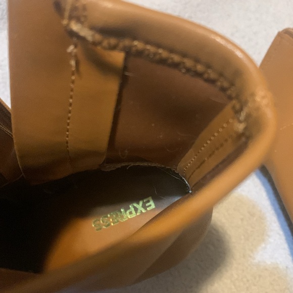 Brand new Express boots - Picture 5 of 6